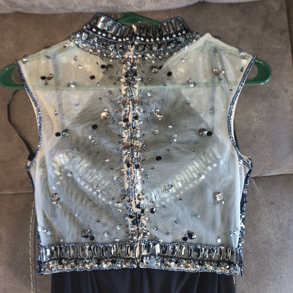 Prom dress! - Picture 6 of 8